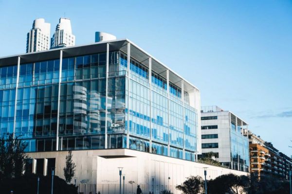 建筑設備監(jiān)控系統(tǒng)，安全性，工作效率，施工過程，設備維護